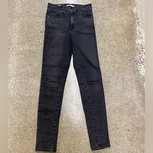 Levi’s 720 Mile High Super Skinny Jeans - Size 26